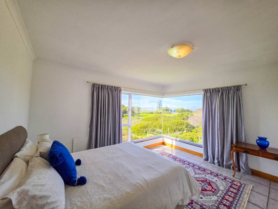 4 Bedroom Property for Sale in Stilbaai Wes Western Cape